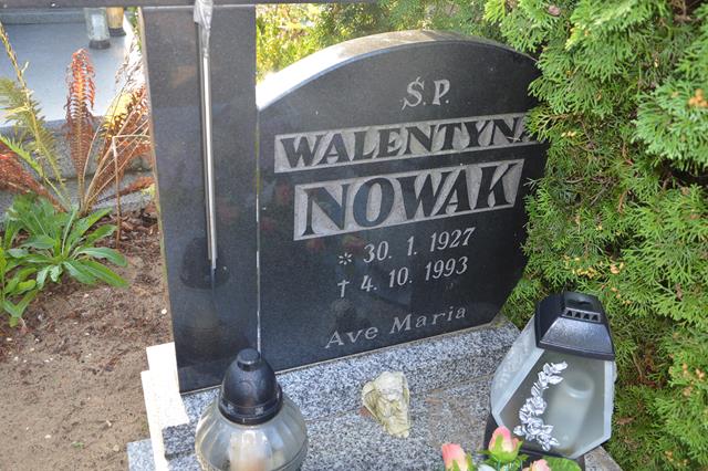 Grób Walentyna Nowak