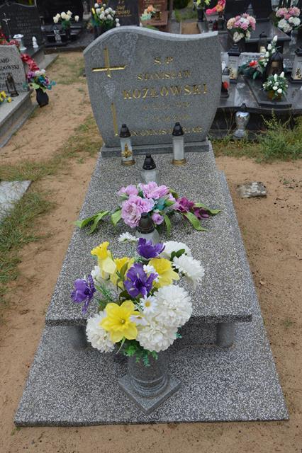 Grób Stanisław Kozłowski