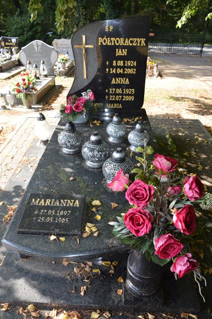 Marianna Półtoraczyk 1897 Tuczno - Grobonet - Wyszukiwarka osób pochowanych